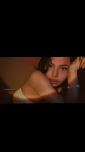 Public de luna_dollie  Imagens