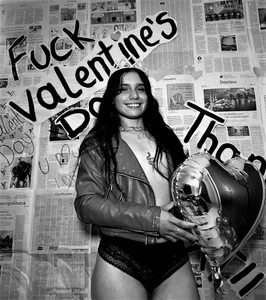 Maddy_Norton: 🖤🍓 ( фото)