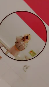 Public de MegSchnure  Imagens