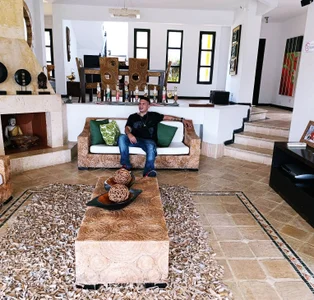 damiam_fiery Day free Pic 3