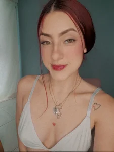 Luna_Raay kullanıcısının 🚨 NEW ALBUM JUST DROPPED 🚨 albümü -  3 fotoğraf