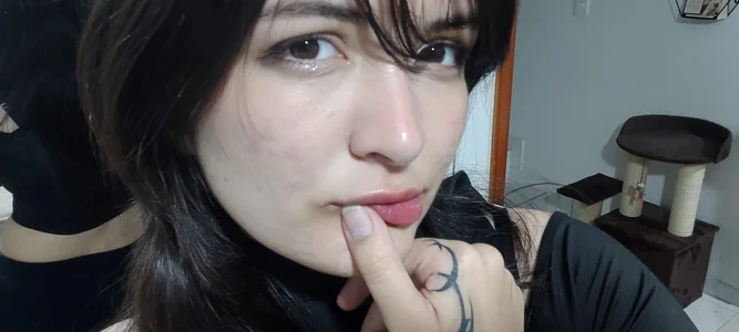 LilyWest19 Public Pic