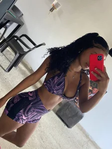 _Brittany0Public图片 9