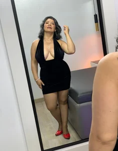 Madame_Jay Years of experience… and I still love teaching boys how to behave 😏🔥 Pic 3