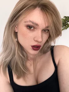 Anna_Kendall The Life of Anna Pic 4