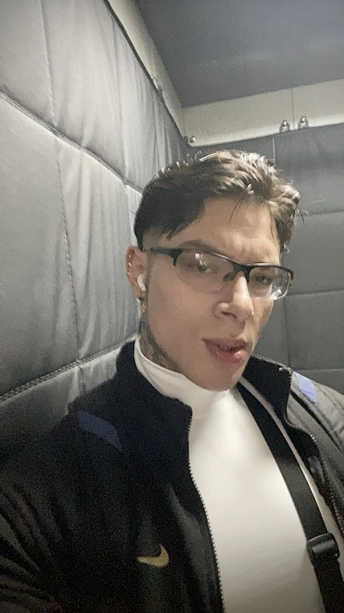 DennisWalkerr Poză populară 9140