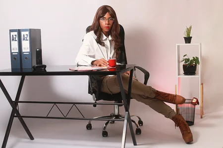 Evelyn_greendell sexy secretary Pic 6