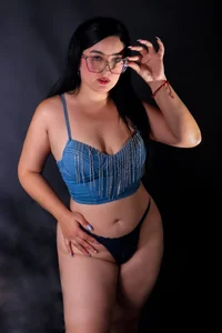 luce_williams Authenticity in every smile 💙 Pic 3