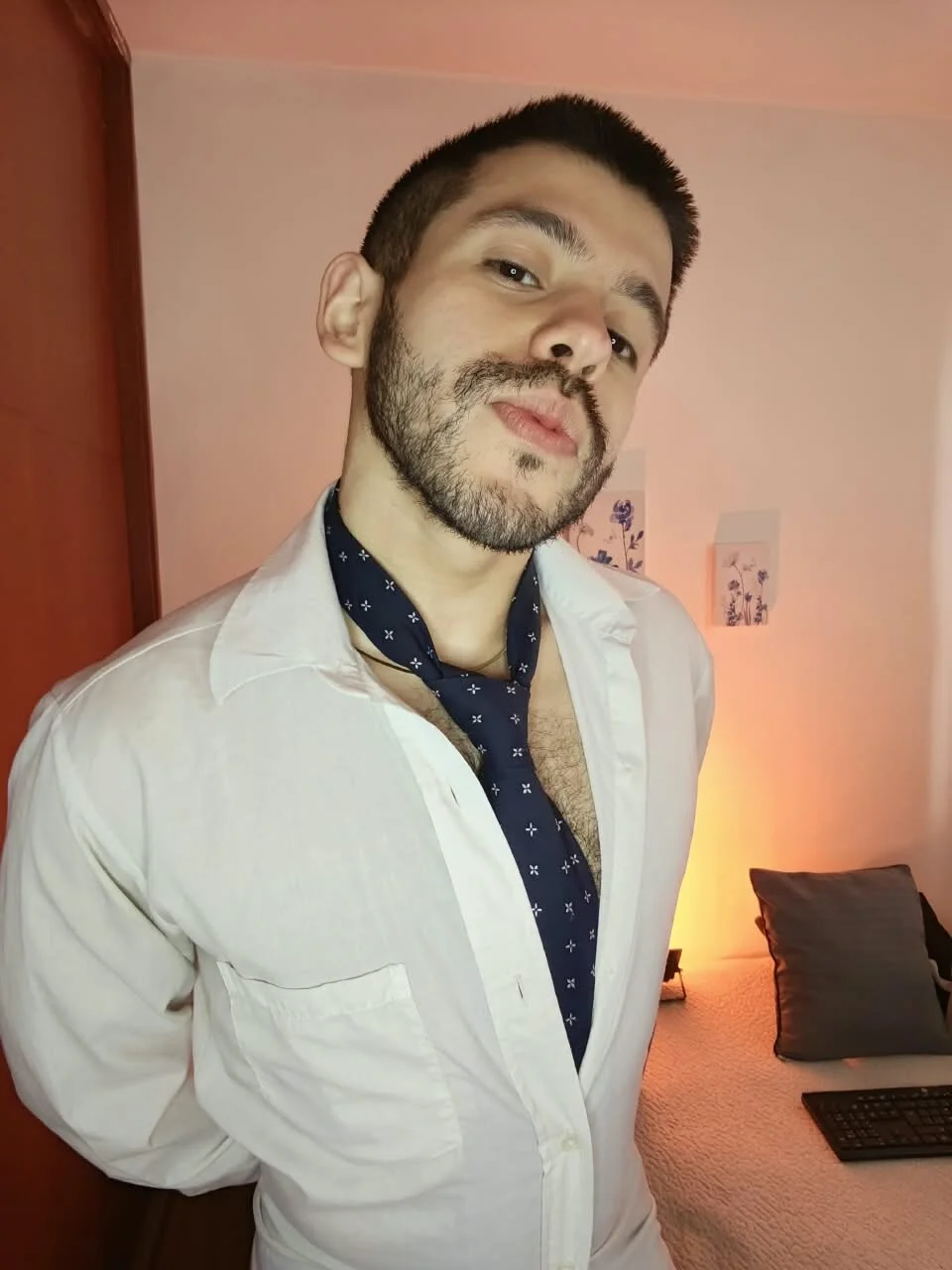 %{count, plural, one {תמונה טרנדית של Jhon_Mercu4ry} two {שתי תמונות טרנדיות של Jhon_Mercu4ry} many { 8498 תמונות טרנדיות של Jhon_Mercu4ry} other { 8498 תמונות טרנדיות של Jhon_Mercu4ry}}