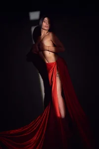 Melisacoopers's Sexy red Sex Photo 6