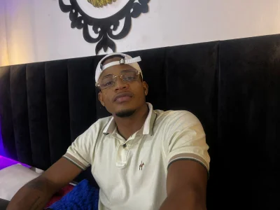 Latinblack_98 Public Foto