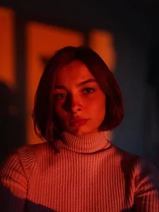 Hi, I'm Kelly, and I'm glad to see you here <3 de JInaMillsap  2 Imagens