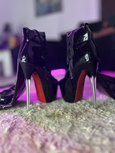 bia_kristal 👠My Heels👠 Pic 5