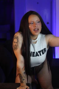 Alaska_deluxe Just taking some pictures for you Pic