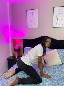 Mia_kheleer Public зображення