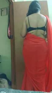 Niharika_telugu143のSaree with braの枚の写真