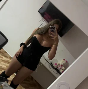 MohamedBlondie Public Hình