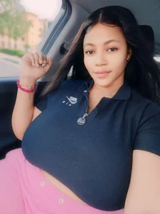 curvybigassqueen Public Pic 3