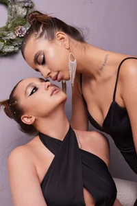 Hot girls