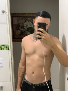 O único gostoso na plataforma de Bandido_gostosoo  6 Imagens