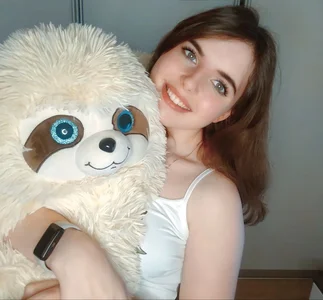 Jenny_Lebelle Public Pic 6