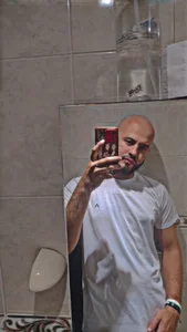 Duglass_tomson Public Poză