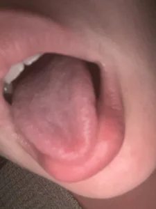 PiedMainsPolska's Regarde Moi Sex Photo 2