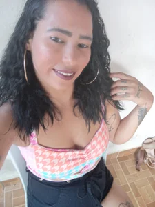 Thas de thasmyni  4 photos