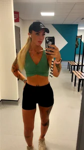 Your_girl_raven-x Public Foto 3