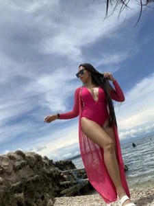 AsianSweetMilf Island girl รูป  3