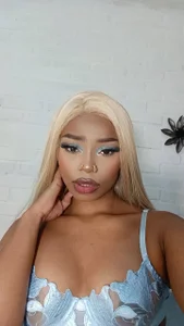 tanysha888 yummy Billede 3