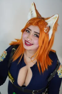 lussyevans24 🦊🚨 Poză 6