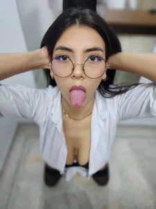 Julie_Bennet Secretary Pic 5