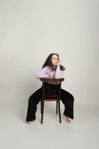 Alis_Platt Public Pic