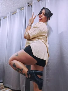 LorenaStevensのPARTY TIMEの 3枚の写真