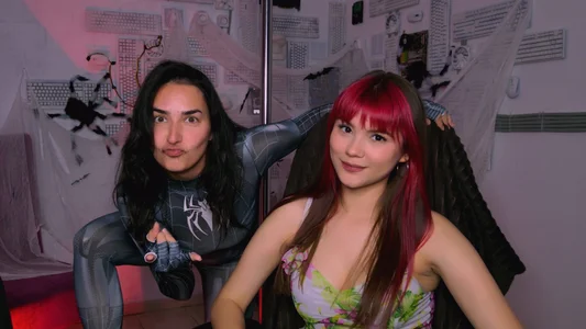 EvaThopson me and Cece Bilde 2