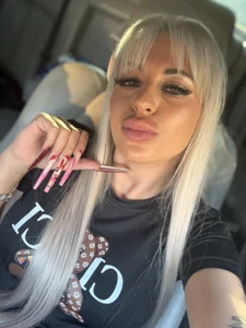 ammyloca123 New with blonde hair ❤️ Hình 8