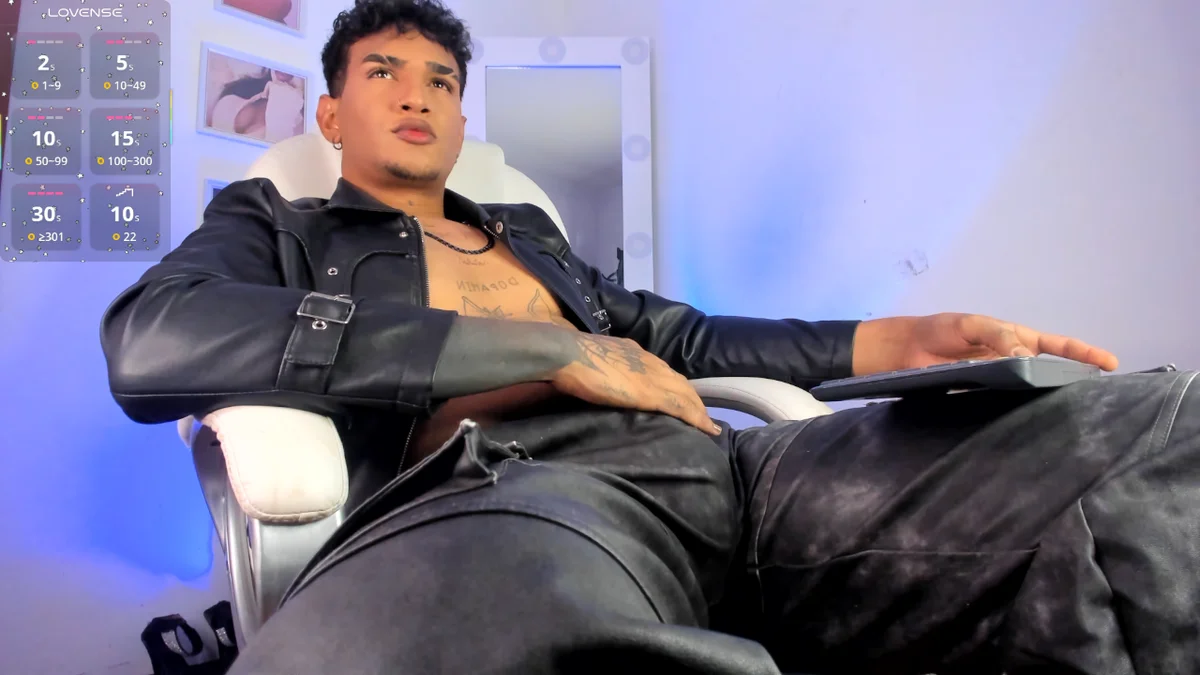 zack-fentty Trending Pic 1373