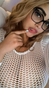 _zoe_rey Zoe🍒💋 зображення 3
