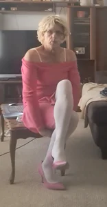 DependentDare1 Public  4. fénykép