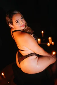 MiiaHot: Melting for you ( фото)