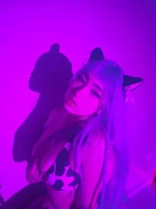 sweetcoralinee purple♥ Pic 2