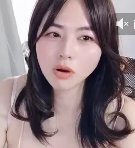 weiwei170 Public Foto