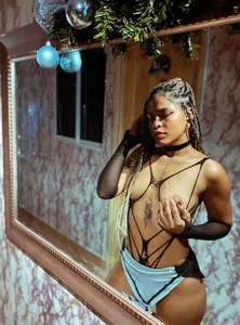 IVISBOUNCYASS: ✨ DANGEROUS AND SEXY ✨ ( 4 фото)