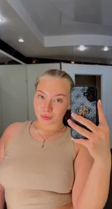 Coraline_Clark Public Immagine  4