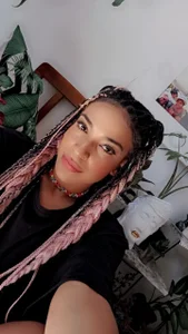 Ebony_Skye BEING multifaceted Foto 4