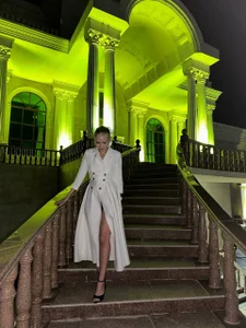 RileyMee Public зображення