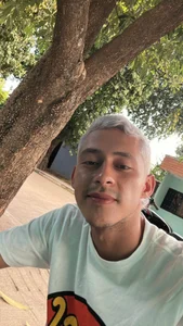 Public de Boy-hot_  2 Imagens