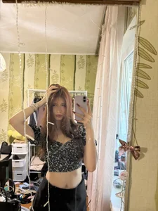 SecretHayesのits meeの 3枚の写真