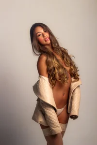 _laura_02 Public Immagine  7